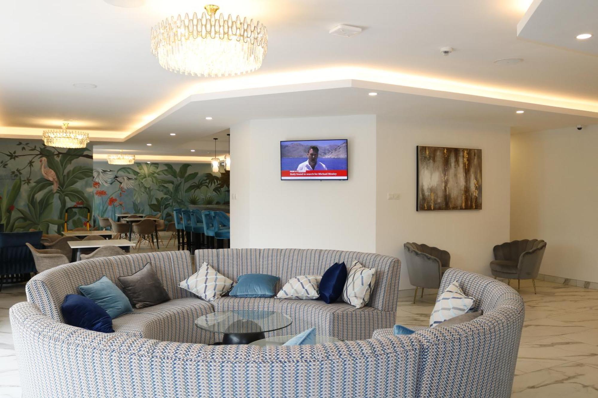 Yaya Hotel & Apartments Найроби Экстерьер фото
